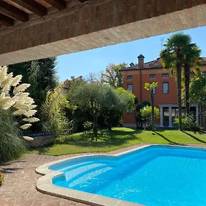 Dama Estense Hotel